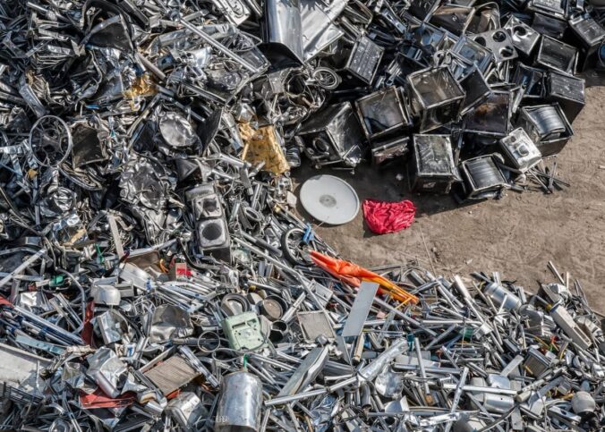 Como a reciclagem de metais não ferrosos reduz custos operacionais